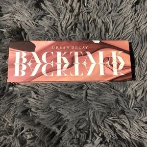 Urban Decay Backtalk Palette